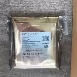 EMC 005051633 1.8TB 10K 2.5" 12Gb SAS HDD D3-2S10-1800 Hard Drive Unity 500 600