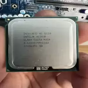 Intel Xeon 5150 2.66GHZ SlagA