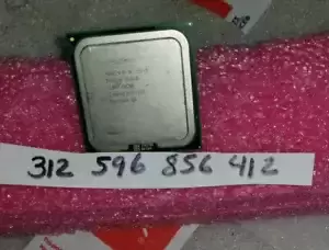 Intel Xeon E3113 3.0GHz Two Core 6MB CPU LGA771 Processor SLBAX