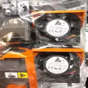Dell PowerEdge 2950 CPU Fan Assembly PR970 with 4x Fans YW880