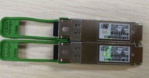 QSFP-100G-CWDM4-S Cisco 100GBASE CWDM4 QSFP Transceiver, LC, 2km over SMF