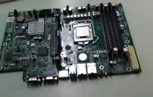 Dell 05KX61 PowerEdge 210 Server Motherboard CPU SLBLJ + 0Y628N RISER BOARD