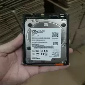 EMC 005053142 005053143 1.8TB SAS 2.5in Unity 300 400 500 Hard Drive