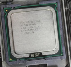Matching Pair Intel Xeon CPU Processor X5365 3.00GHz, 8M 1333MHz SLAED