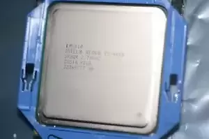 Intel Xeon CPU E5-4650 2.70GHz 20MB Cache 8 Core Socket LGA2011 Processor SR0QR