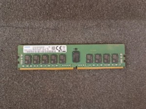 Used, Samsung, M393A1G40EB1-CRC0Q, DDR4-2400 8GB ECC reg
