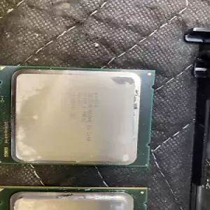 Intel Xeon E5-2690 SR0L0 2.90 GHZ Pair with Heatsinks