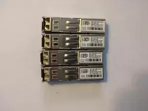 LOT OF 4 Cisco GLC-SX-MM SFP 1000BASE 30-1301-04 CNUIAFJAAC (We also buy Cisco!)