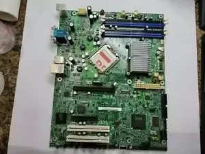 Intel Server Motherboard Socket LGA775 S3200SH D86140-205 USA!! **READ BELOW**
