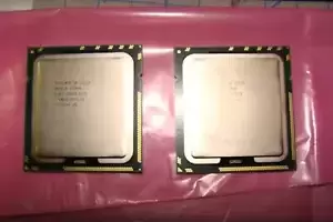 Pair of  Intel XEON E5538 2.4Ghz 4 core CPUs