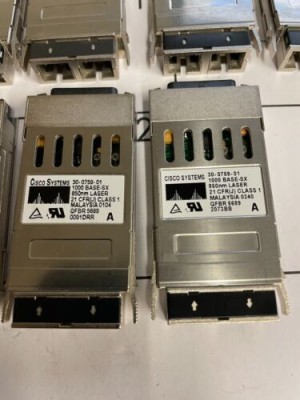 CISCO SYSTEMS 30-0759-01 1000BASE-SX GBIC 850nm Transceiver Module