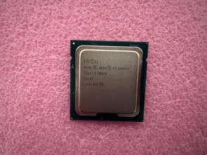 Intel Xeon SR1AJ E5-2420-V2 2.20GHz CPU