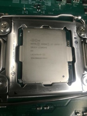 Intel SR21V E7-8890V3 18 Core 2.5GHz 45MB