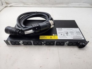 IBM 39Y8918 39Y8941 9306-RTP  PDU POWER DISTRIBUTION UNIT W LINE POWER CORD