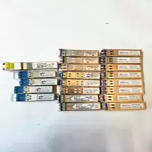 Lot of (21) Misc Transceivers* Fiberxon, Cisco, Juniper, Coretek, Avago,EO*