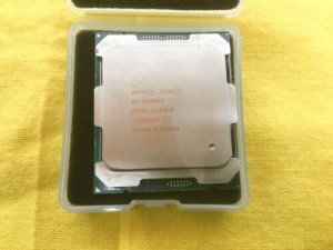 SR2SJ Intel Xeon Processor E5-4620V4 2.10GHz 25MB 10-Core LGA2011 CPU