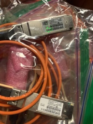 Cisco QSFP-H40G-AOC1M Transceiver 40G QSFP Active Optical Cable - 1m (3ft)