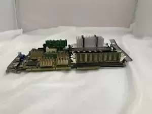 IBM 04N7104 9406 FC# 2890 700MHz PCI Integrated Netfinity Server (2890-001)
