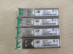 CISCO GLC-ZX-SMD 1000BASE-ZX extended distance transceivers 10-2621-01  " 1pcs"