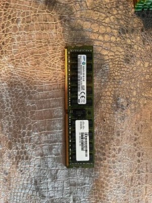 Server RAM 16 GB DDR4-2133 Samsung M393A2G40DB0-CPB2Q 