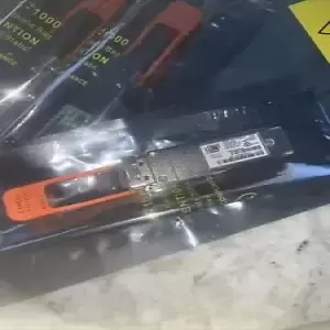 Cisco QSFP-100G-PSM4-S 100GBASE QSFP transceiver 10-3144-02 W/Hologram