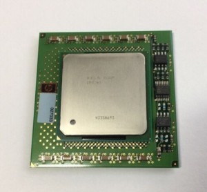 INTEL XEON '01 2.8GHz CPU PROCESSOR 2800DP/512L2/400/1.5V SL6WA 3329A431-0180