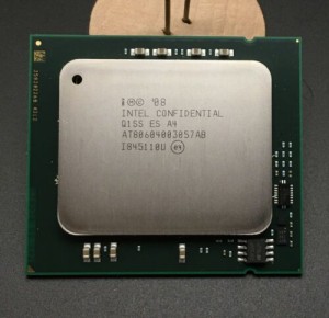Intel Xeon MP CPU Eng Sample Q1SS ES Processor LGA1567 Nehalem Beckton
