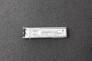 FINISAR FTLF8524P2BNV SFP TRANSCEIVER MODULE