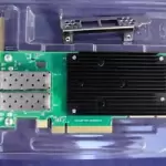 Both brackets X2522-10G-PLUS Solarflare Xtremescale Dual-port SFP28 10G Ethernet